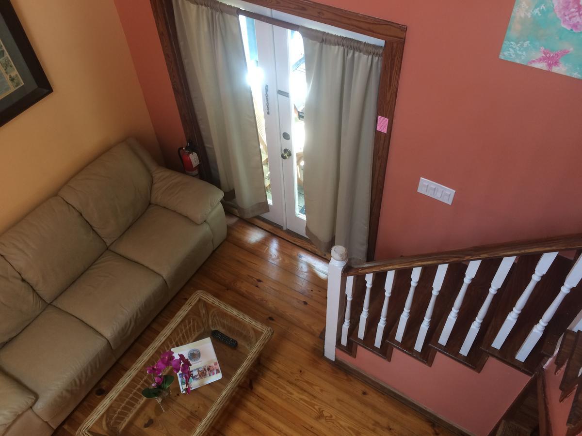 寇特妮之家历史小屋酒店 基韋斯特 外观 照片